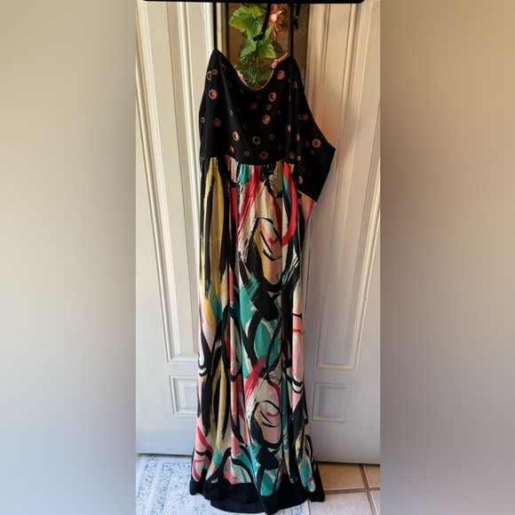 M by Shakara Dresses & Skirts - NWOT M by SHAKARA Maci Tie Halter Abstract Colorful Print Dress size XL